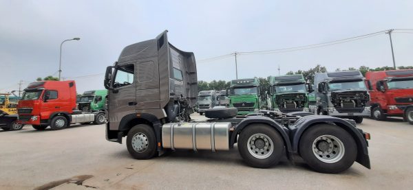 ĐẦU KÉO T7H SITRAK 440HP CẦU LÁP 2